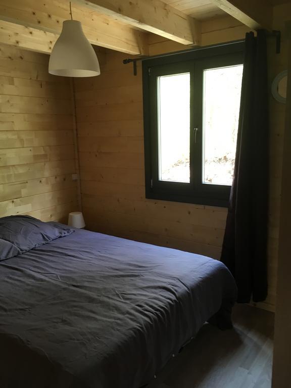 מלון ברסלונט Parc Residentiel De Loisir : Le Loup Blanc Du Riou מראה חיצוני תמונה